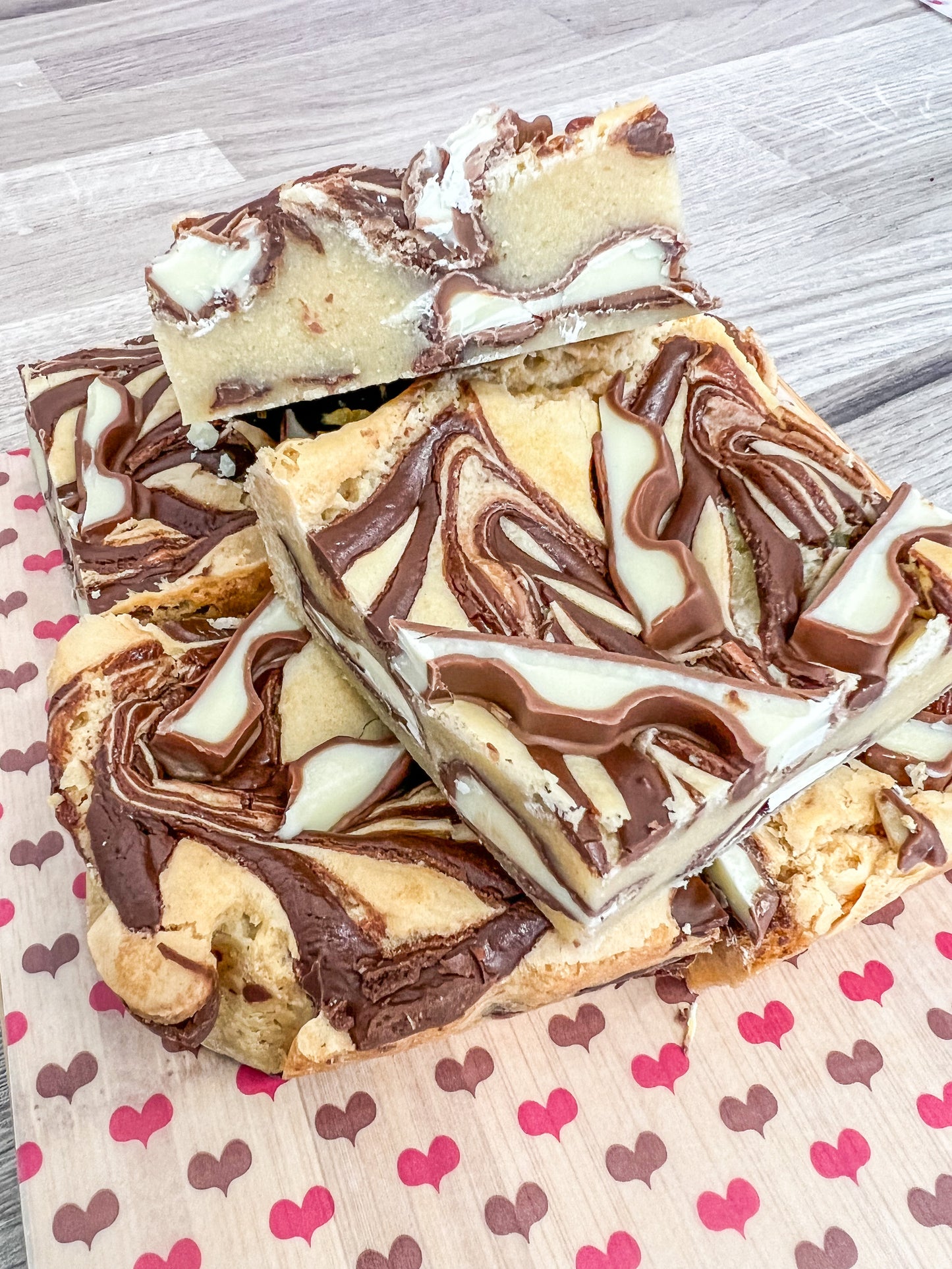 Classic Blondie Traybakes